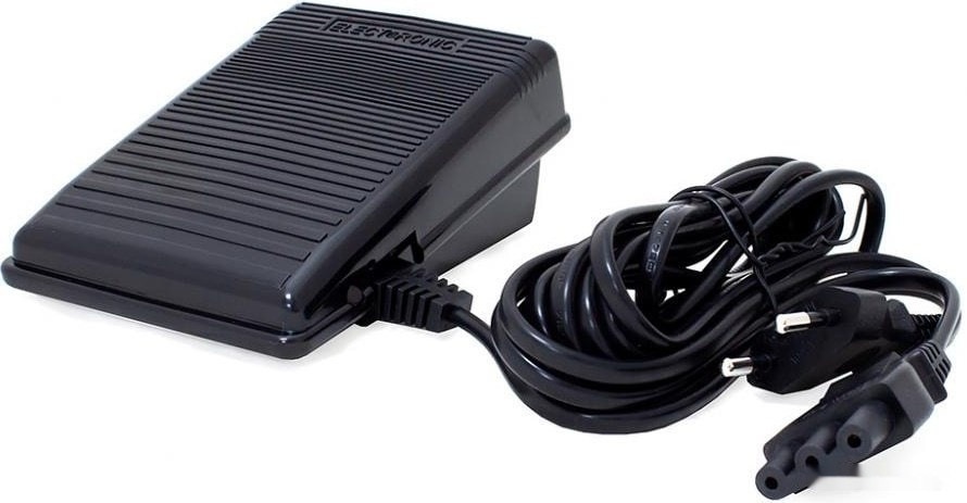 Электромеханическая швейная машина Janome 1522DG Электромеханическая швейная машина Janome 1522DG