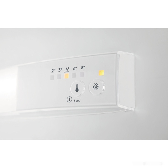 Холодильник AEG SCB618F3LS Холодильник AEG SCB618F3LS