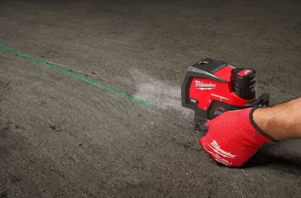 Лазерный нивелир Milwaukee M12 CLLP-301C 4933478100 (с 1-им АКБ)