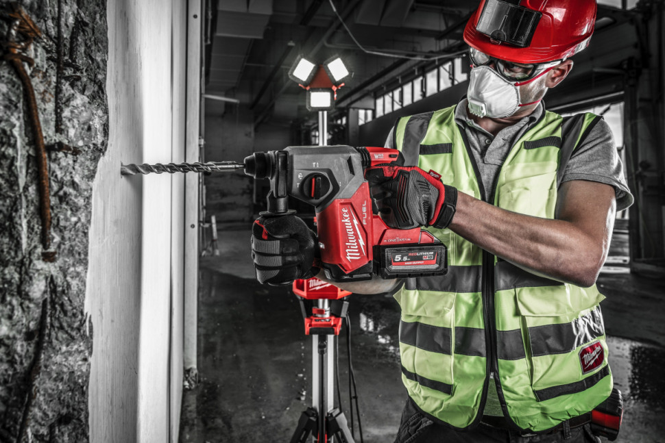 Перфоратор Milwaukee M18 ONE FH-0 4933478895 (без АКБ) Перфоратор Milwaukee M18 ONE FH-0 4933478895 (без АКБ)