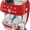 Рожковая кофеварка Smeg EGF03RDEU Рожковая кофеварка Smeg EGF03RDEU