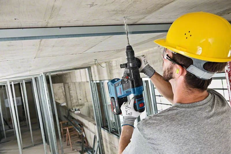 Перфоратор Bosch GBH 18V-26 Professional 0615990M3N (с 1-им АКБ)