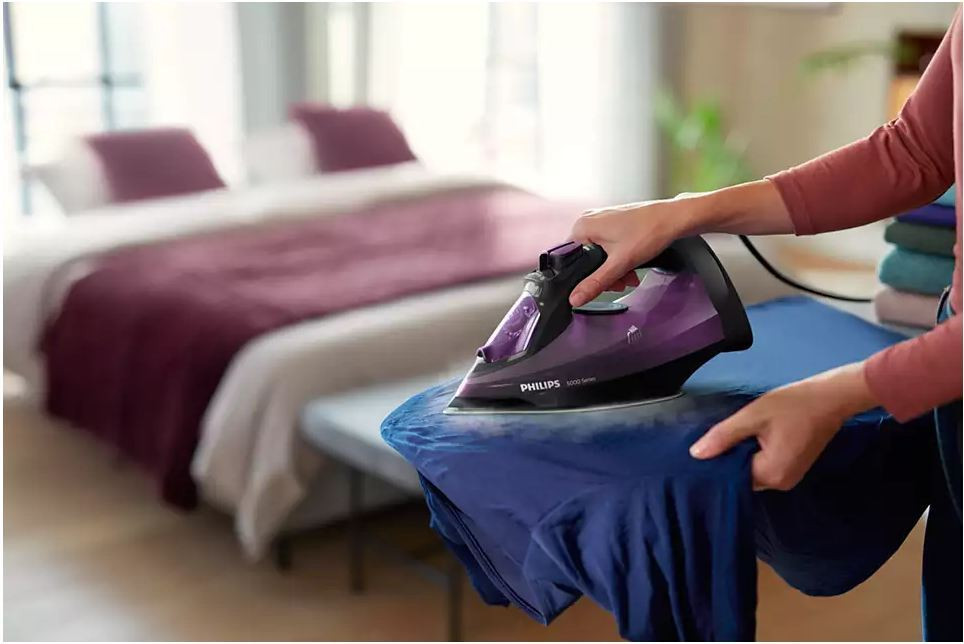 Утюг Philips DST5041/30 Утюг Philips DST5041/30