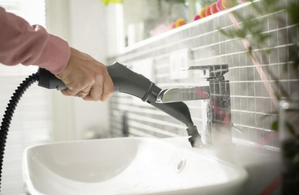 Пароочиститель Karcher SC 3 EasyFix Plus (1.513-661.0) Пароочиститель Karcher SC 3 EasyFix Plus (1.513-661.0)