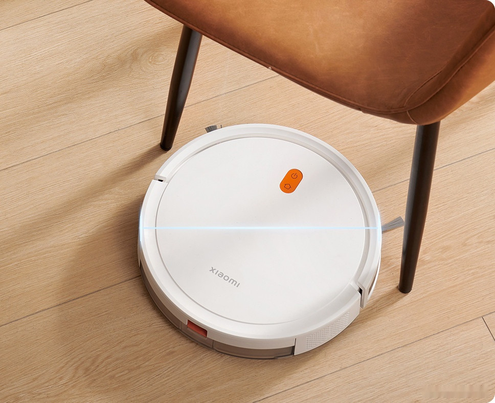 Робот-пылесос Xiaomi Robot Vacuum E5 (белый) Робот-пылесос Xiaomi Robot Vacuum E5 (белый)