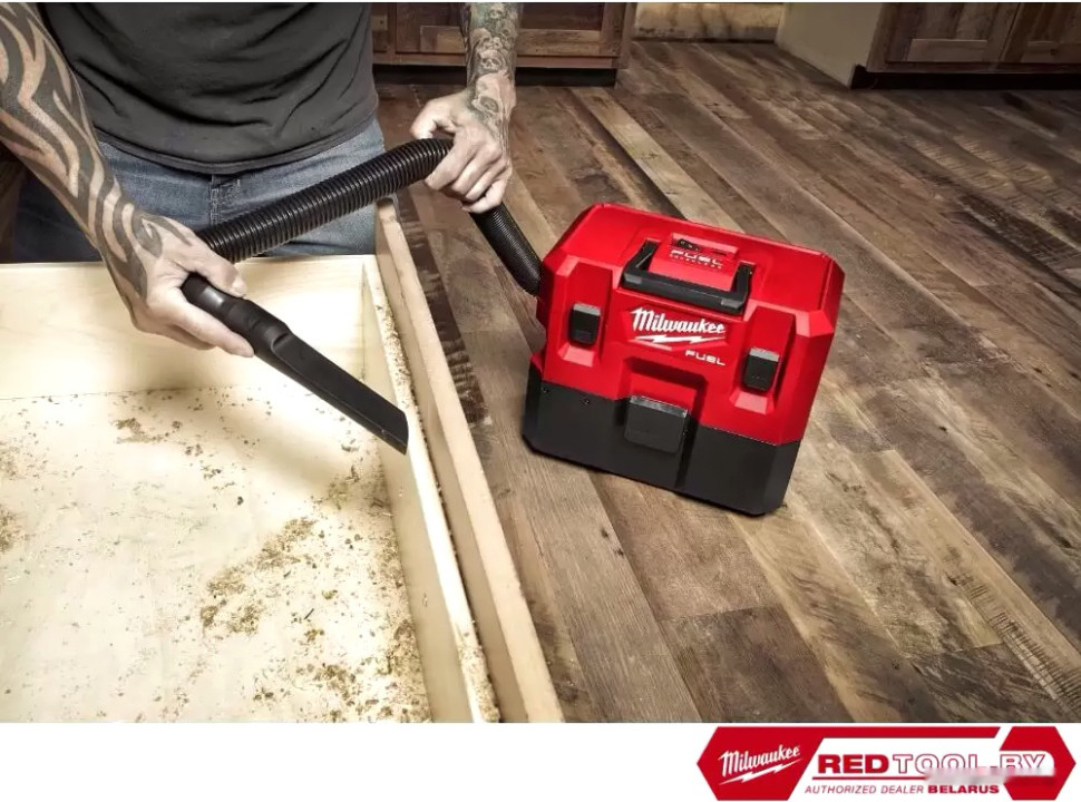 Промышленный пылесос Milwaukee M12 FVCL-0 (без АКБ и ЗУ)