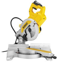 Дисковая пила DeWALT DWS777