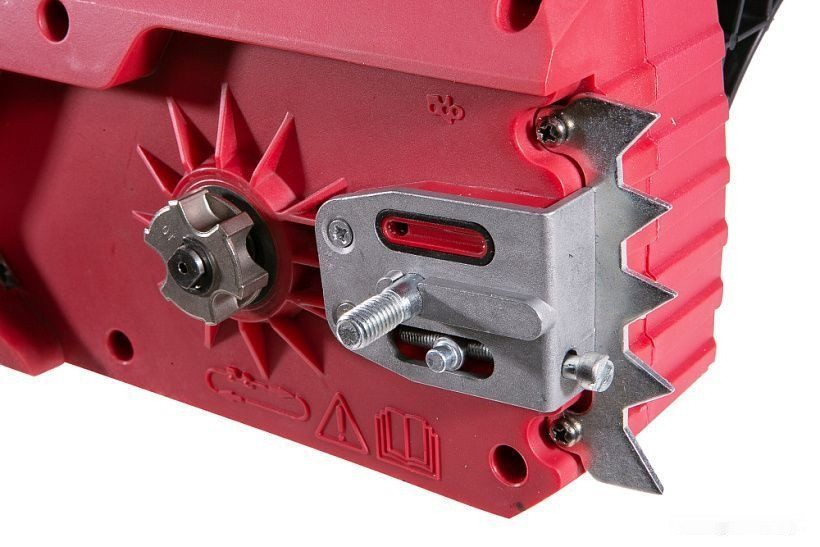 Электрическая пила Энергомаш Гарант ПЦ1-1700 Электрическая пила Энергомаш Гарант ПЦ1-1700