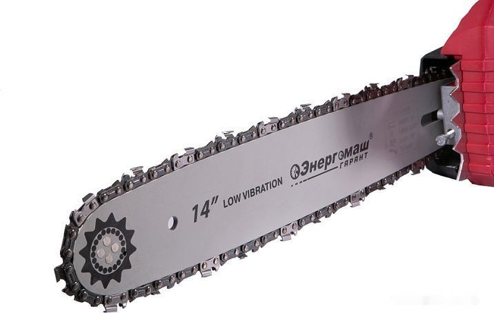 Электрическая пила Энергомаш Гарант ПЦ1-1700 Электрическая пила Энергомаш Гарант ПЦ1-1700