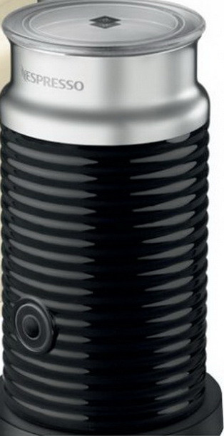 Капсульная кофеварка Delonghi Inissia Vanilla Cream (Aeroccino) Капсульная кофеварка Delonghi Inissia Vanilla Cream (Aeroccino)