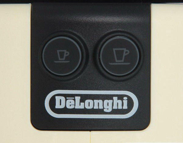 Капсульная кофеварка Delonghi Inissia Vanilla Cream (Aeroccino) Капсульная кофеварка Delonghi Inissia Vanilla Cream (Aeroccino)