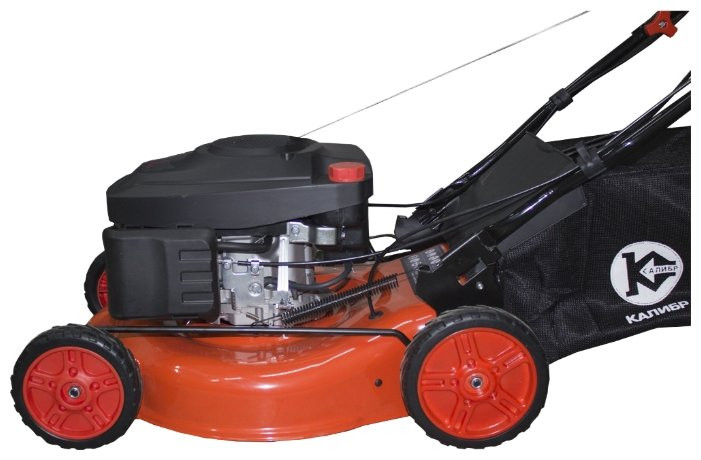 Газонокосилка Калибр ГКБС-4/450 Газонокосилка Калибр ГКБС-4/450