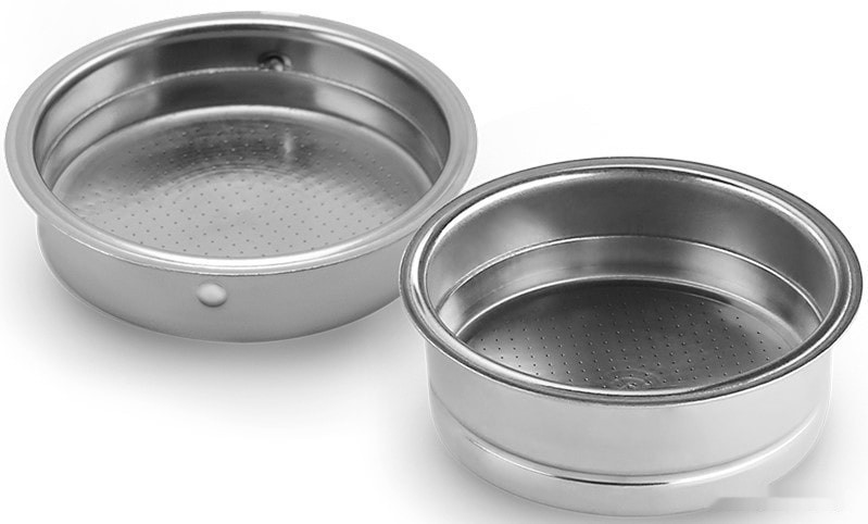 Рожковая помповая кофеварка Polaris PCM 1536E Adore Cappuccino Рожковая помповая кофеварка Polaris PCM 1536E Adore Cappuccino