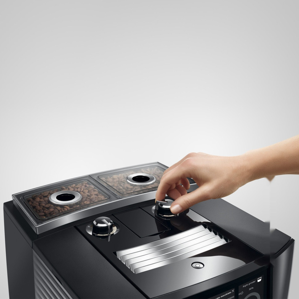 Кофемашина Jura J8 Twin Diamond Black EA 15561 Кофемашина Jura J8 Twin Diamond Black EA 15561