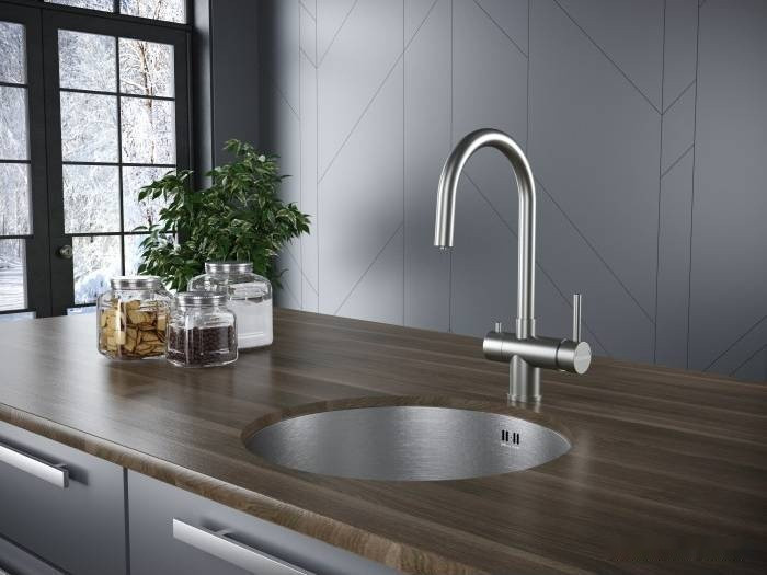 Смеситель Paulmark Heller He213218-SS (нержавеющая сталь) Смеситель Paulmark Heller He213218-SS (нержавеющая сталь)