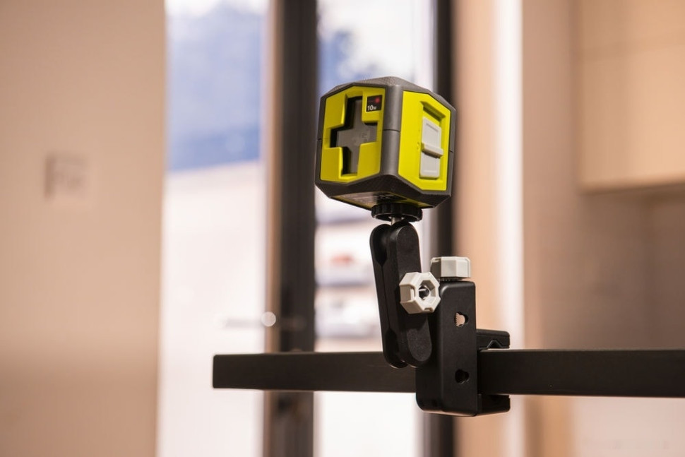 Лазерный нивелир Ryobi RBCLLR1 Лазерный нивелир Ryobi RBCLLR1