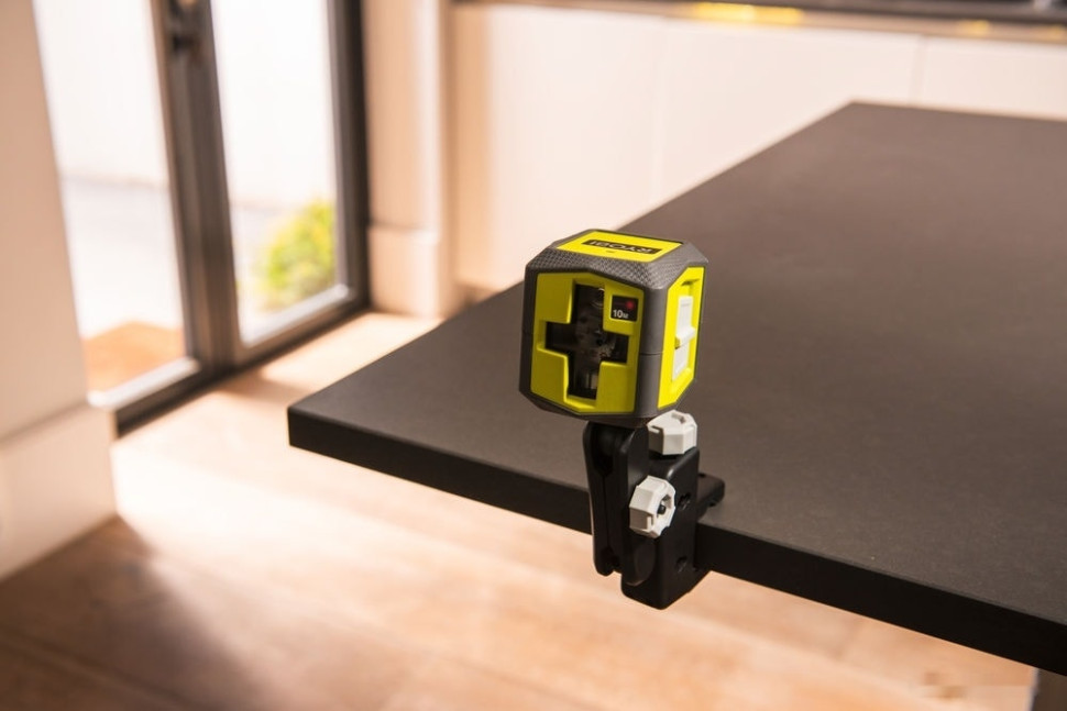 Лазерный нивелир Ryobi RBCLLR1 Лазерный нивелир Ryobi RBCLLR1