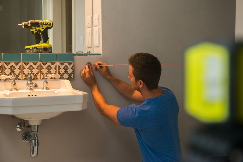 Лазерный нивелир Ryobi RBCLLR1 Лазерный нивелир Ryobi RBCLLR1