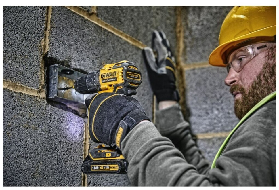 Дрель-миксер DeWALT DCD240N (без АКБ) Дрель-миксер DeWALT DCD240N (без АКБ)