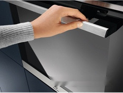 Духовой шкаф Electrolux EZF5E43X