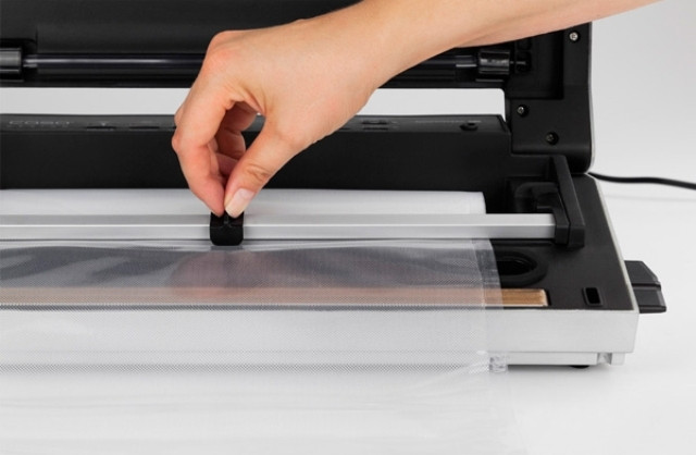 Вакуумный упаковщик Caso GourmetVAC 380 (1386) Вакуумный упаковщик Caso GourmetVAC 380 (1386)