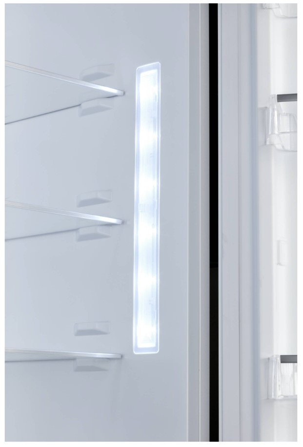 Холодильник с морозильником Korting KNFC 62370 GW