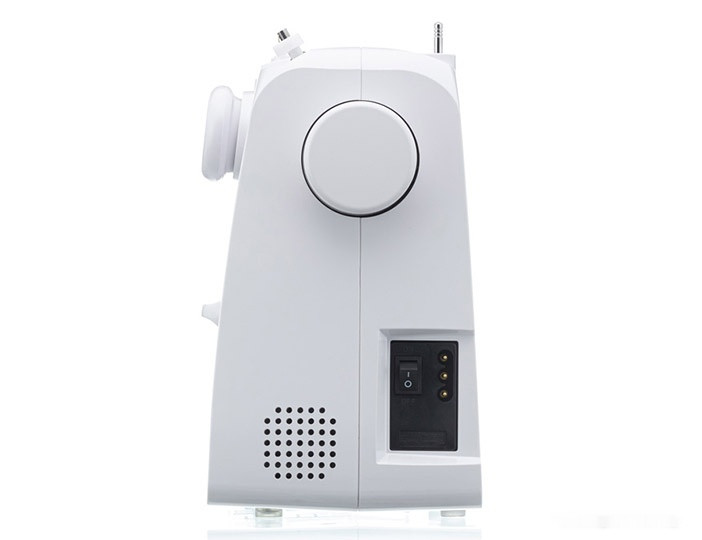 Электромеханическая швейная машина Chayka 595 Электромеханическая швейная машина Chayka 595