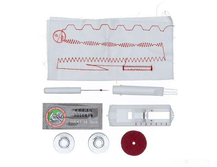 Электромеханическая швейная машина Chayka 595 Электромеханическая швейная машина Chayka 595