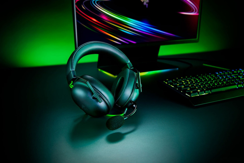 Наушники RAZER BlackShark V2 X (черный) Наушники RAZER BlackShark V2 X (черный)