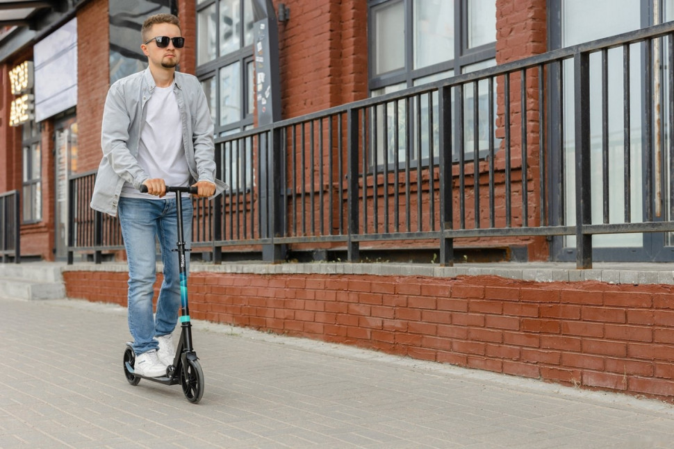 Самокат Ricos Impulse 200H (фиолетовый) Самокат Ricos Impulse 200H (фиолетовый)