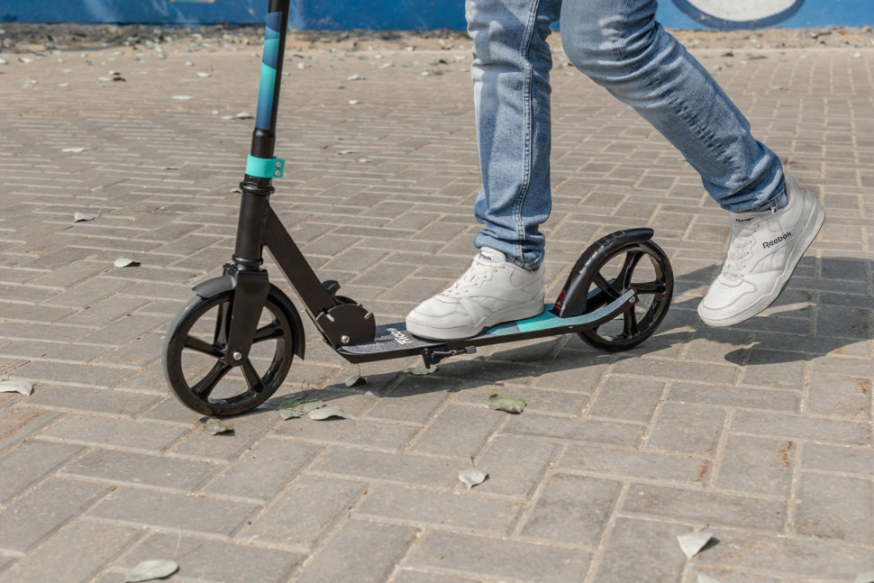 Самокат Ricos Impulse 200H (фиолетовый) Самокат Ricos Impulse 200H (фиолетовый)