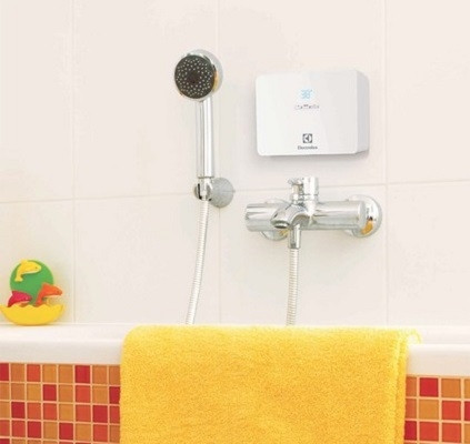 Водонагреватель Electrolux NPX6 Aquatronic Digital 2.0 Водонагреватель Electrolux NPX6 Aquatronic Digital 2.0