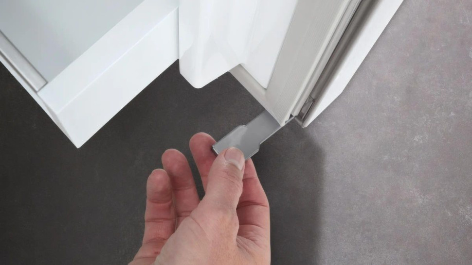 Мини-холодильник Liebherr Re 1400 Pure 1400-20001 Мини-холодильник Liebherr Re 1400 Pure 1400-20001