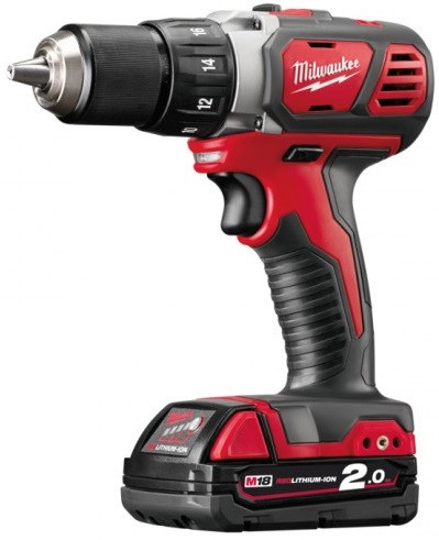 Дрель-шуруповерт Milwaukee M18 BDD-202C