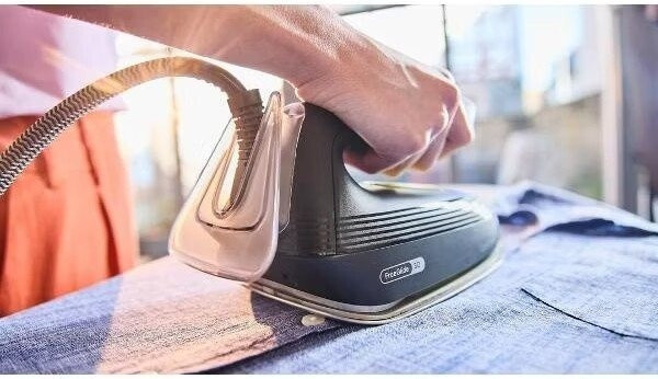 Утюг Braun CareStyle 3 IS3257BK Утюг Braun CareStyle 3 IS3257BK