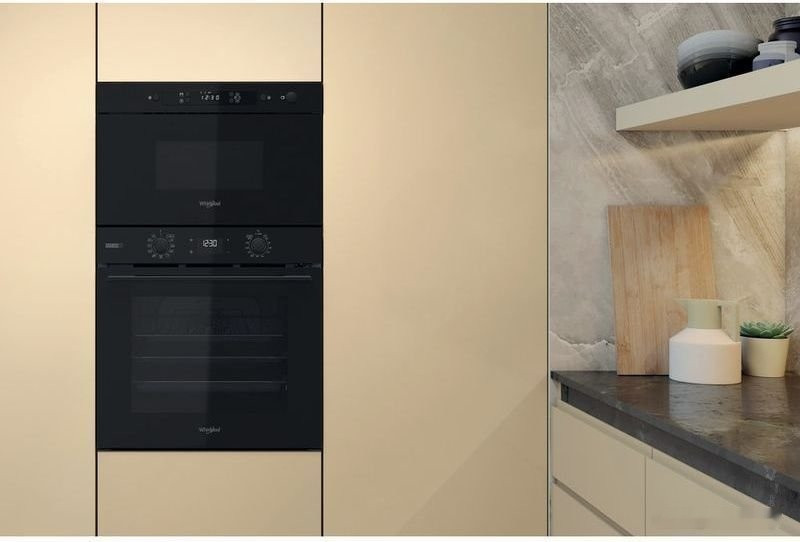 Микроволновая печь Whirlpool MBNA900B Микроволновая печь Whirlpool MBNA900B