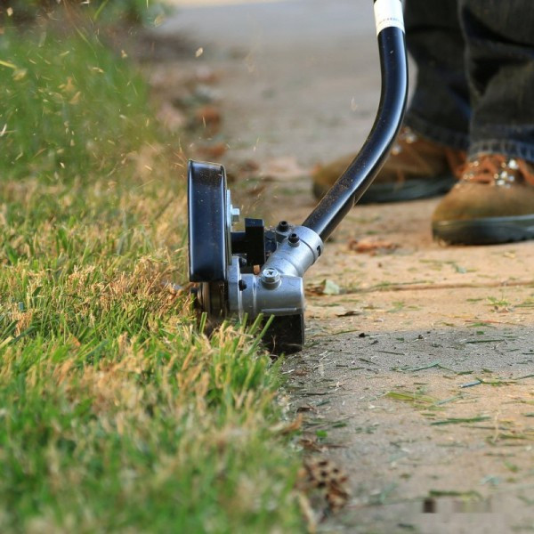 Триммер Greenworks GD40BCK4 (с АКБ 4 Ah) Триммер Greenworks GD40BCK4 (с АКБ 4 Ah)