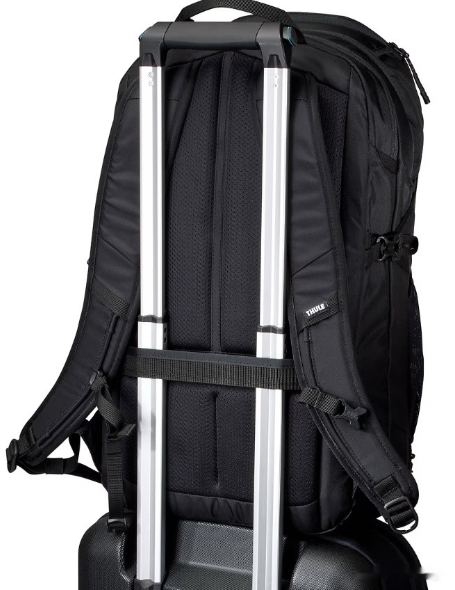 Рюкзак Thule EnRoute 30L (черный) Рюкзак Thule EnRoute 30L (черный)