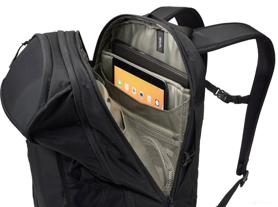 Рюкзак Thule EnRoute 30L (черный) Рюкзак Thule EnRoute 30L (черный)