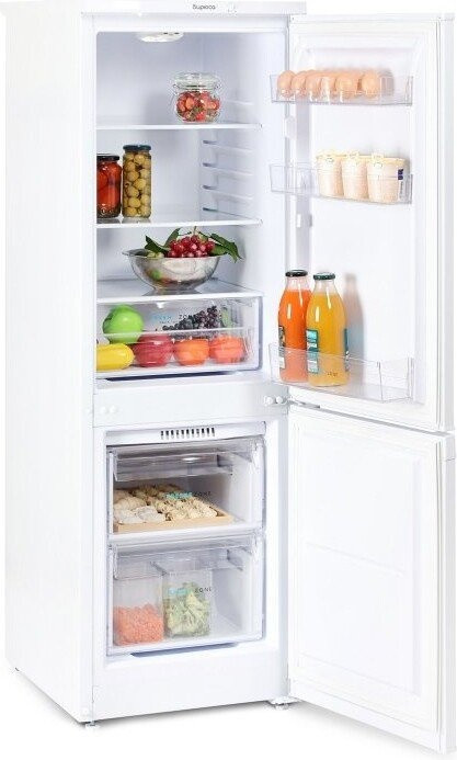 Холодильник Бирюса 418 Холодильник Бирюса 418