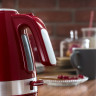 Электрический чайник Delonghi Active Line KBLA2001.R Электрический чайник Delonghi Active Line KBLA2001.R