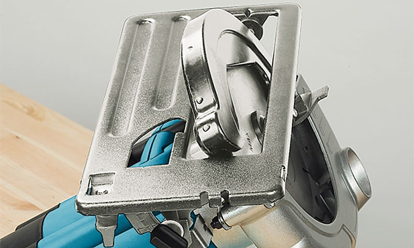 Дисковая пила BORT BHK-185U