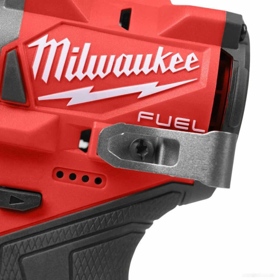 Дрель-шуруповерт Milwaukee M12 FUEL M12FDD2-202X 4933479873 (с 2-мя АКБ 2 Ач, кейс)