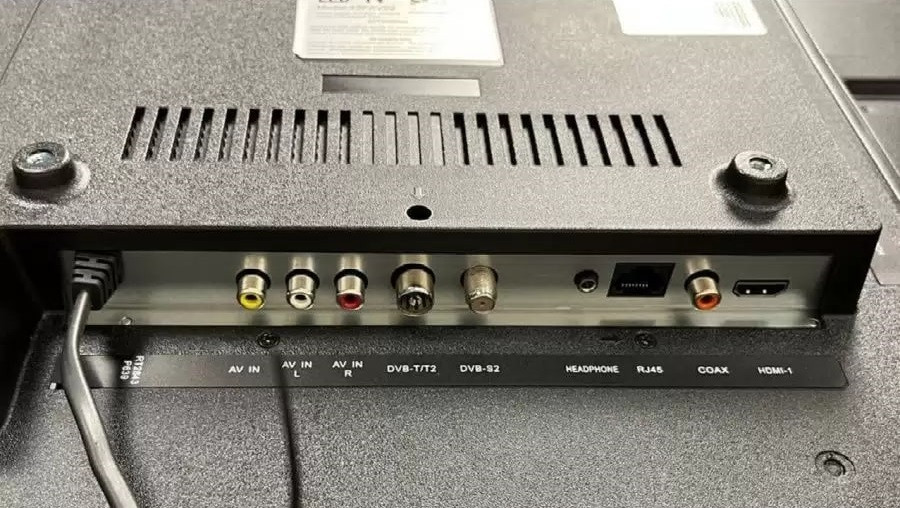 Телевизор Ssmart 32FAV22 Телевизор Ssmart 32FAV22