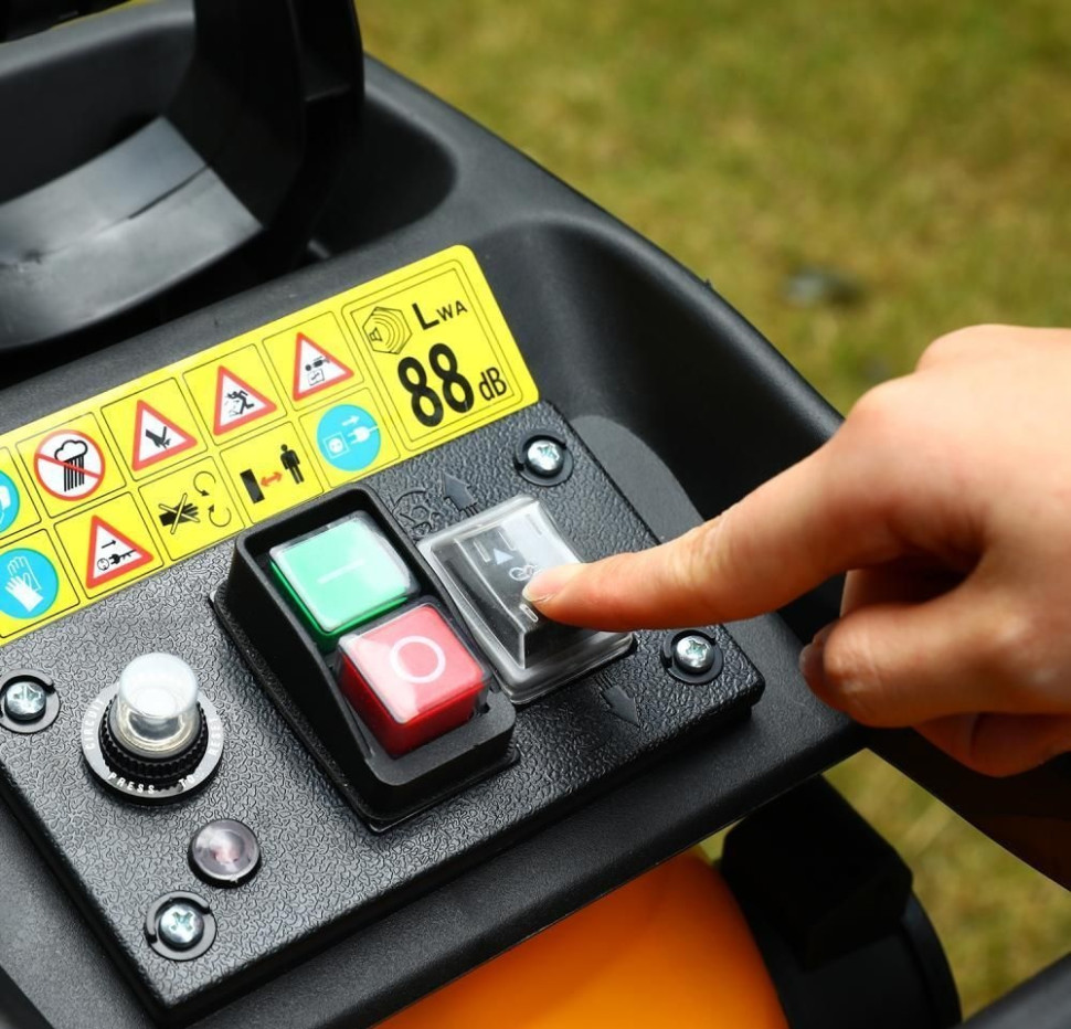 Садовый измельчитель Deko DKSH3500 Садовый измельчитель Deko DKSH3500