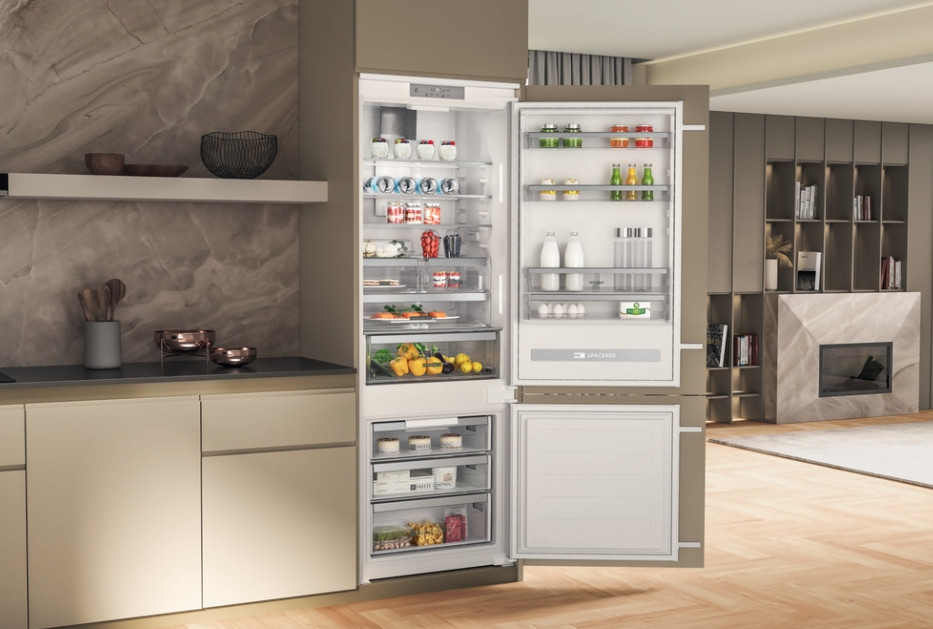 Холодильник Whirlpool SP40 812 EU 2