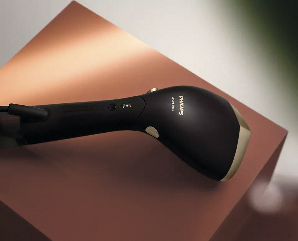 Отпариватель Philips STH7060/80