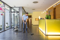 Пылесос Karcher NT 20/1 Me Classic 1.428-548.0