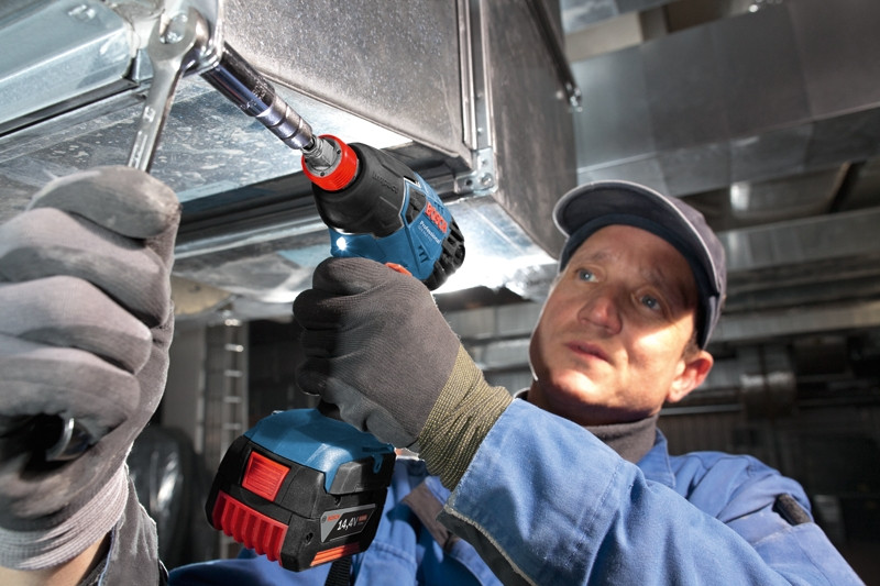 Гайковерт ударный Bosch GDX 14.4 V-LI Professional Гайковерт ударный Bosch GDX 14.4 V-LI Professional