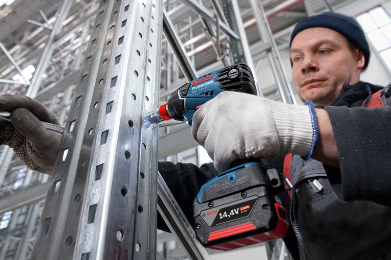 Гайковерт ударный Bosch GDX 14.4 V-LI Professional Гайковерт ударный Bosch GDX 14.4 V-LI Professional